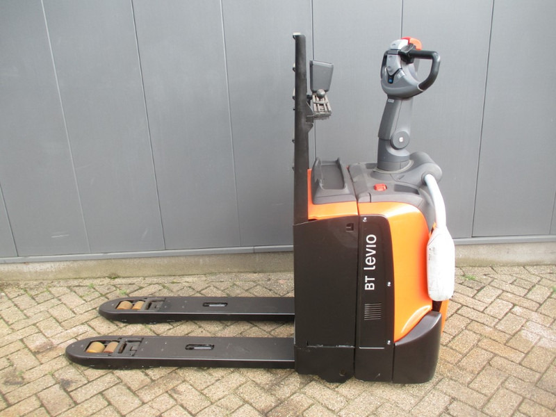 Toyota LPE 200 - Pallet truck: picture 1 Toyota LPE 200 - Pallet truck: picture 1