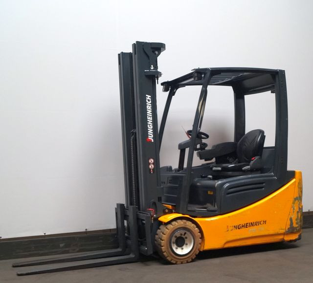 Jungheinrich EFG220 - Electric forklift: picture 1 Jungheinrich EFG220 - Electric forklift: picture 1