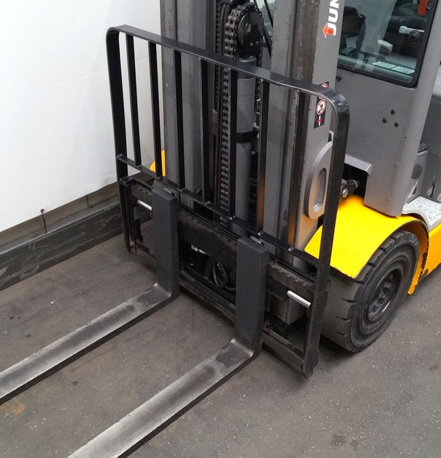 Jungheinrich EFG425k - Electric forklift: picture 3 Jungheinrich EFG425k - Electric forklift: picture 3
