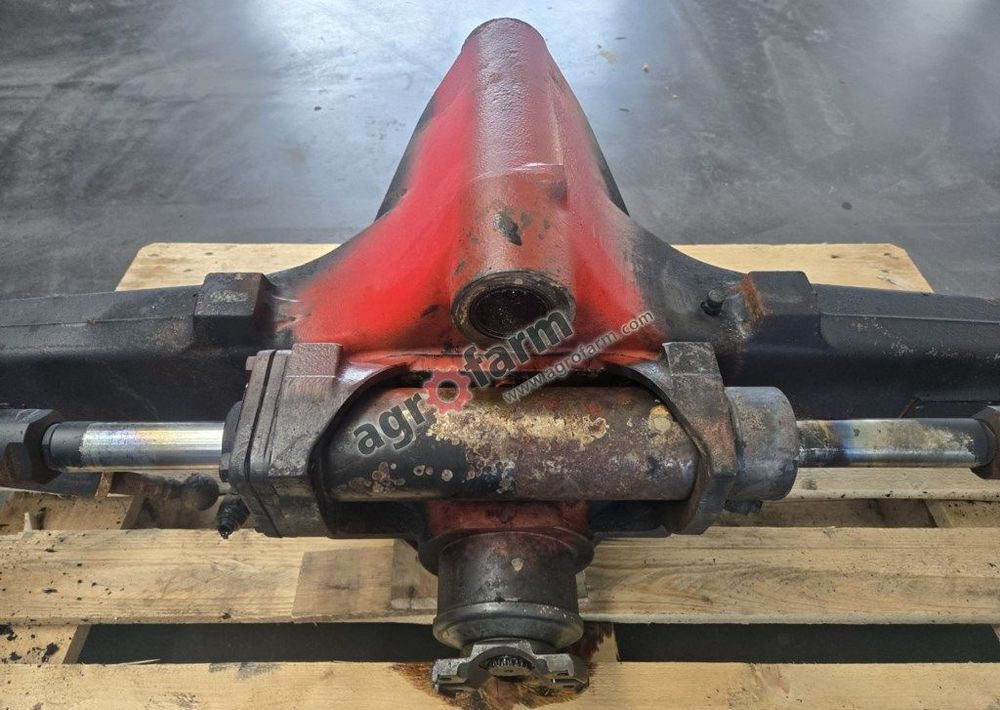 Przedni most McCormick MTX 155 - Transmission: picture 2 Przedni most McCormick MTX 155 - Transmission: picture 2