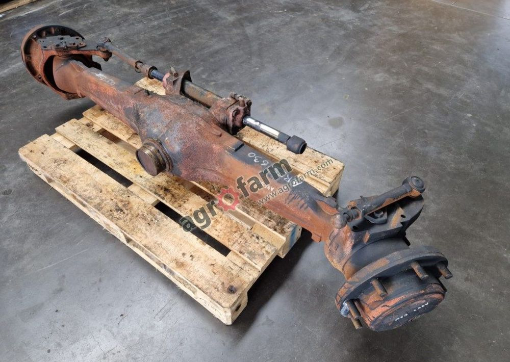 Przedni most Renault Ares 630 Carraro 20.22 - Transmission: picture 2 Przedni most Renault Ares 630 Carraro 20.22 - Transmission: picture 2