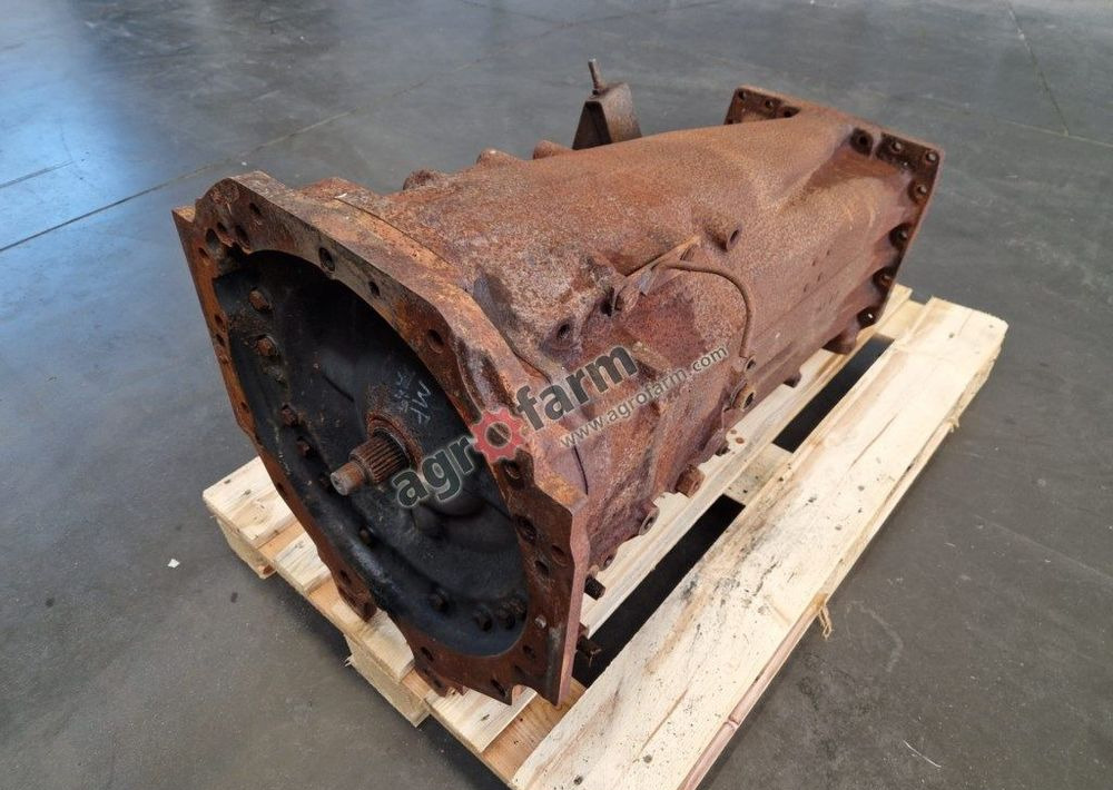 Skrzynia biegów Massey Ferguson 5445 461B9 - Gearbox: picture 1 Skrzynia biegów Massey Ferguson 5445 461B9 - Gearbox: picture 1