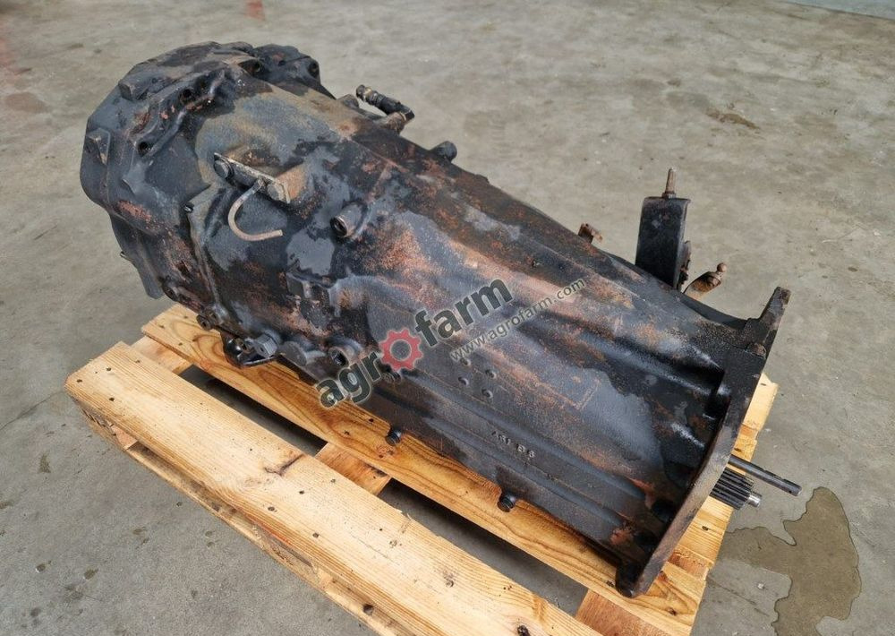 Skrzynia biegów Massey Ferguson 6265 - Gearbox: picture 3 Skrzynia biegów Massey Ferguson 6265 - Gearbox: picture 3