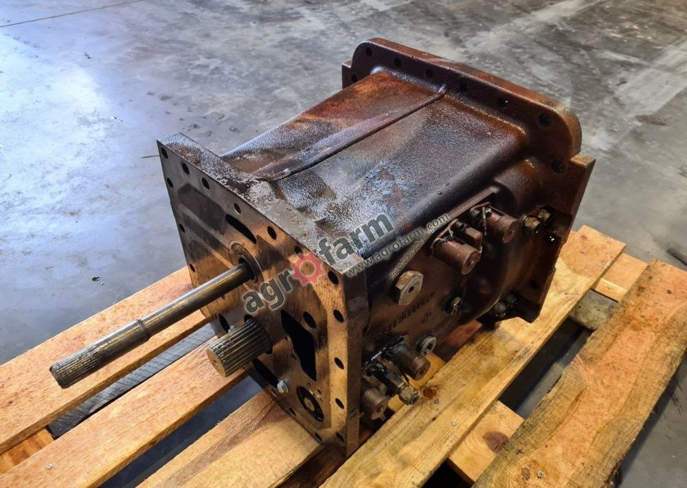 Skrzynia biegów Massey Ferguson 7616 1503B1 - Gearbox: picture 1 Skrzynia biegów Massey Ferguson 7616 1503B1 - Gearbox: picture 1