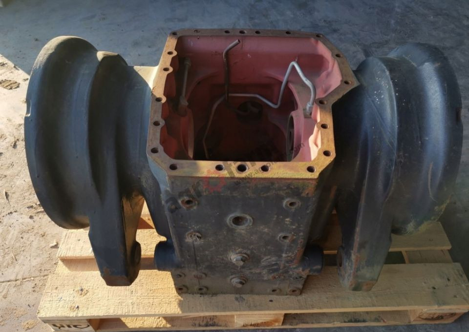 OBUDOWA TYLNEGO MOSTU DEUTZ SAME LAMBORGHINI - Spare parts: picture 1 OBUDOWA TYLNEGO MOSTU DEUTZ SAME LAMBORGHINI - Spare parts: picture 1