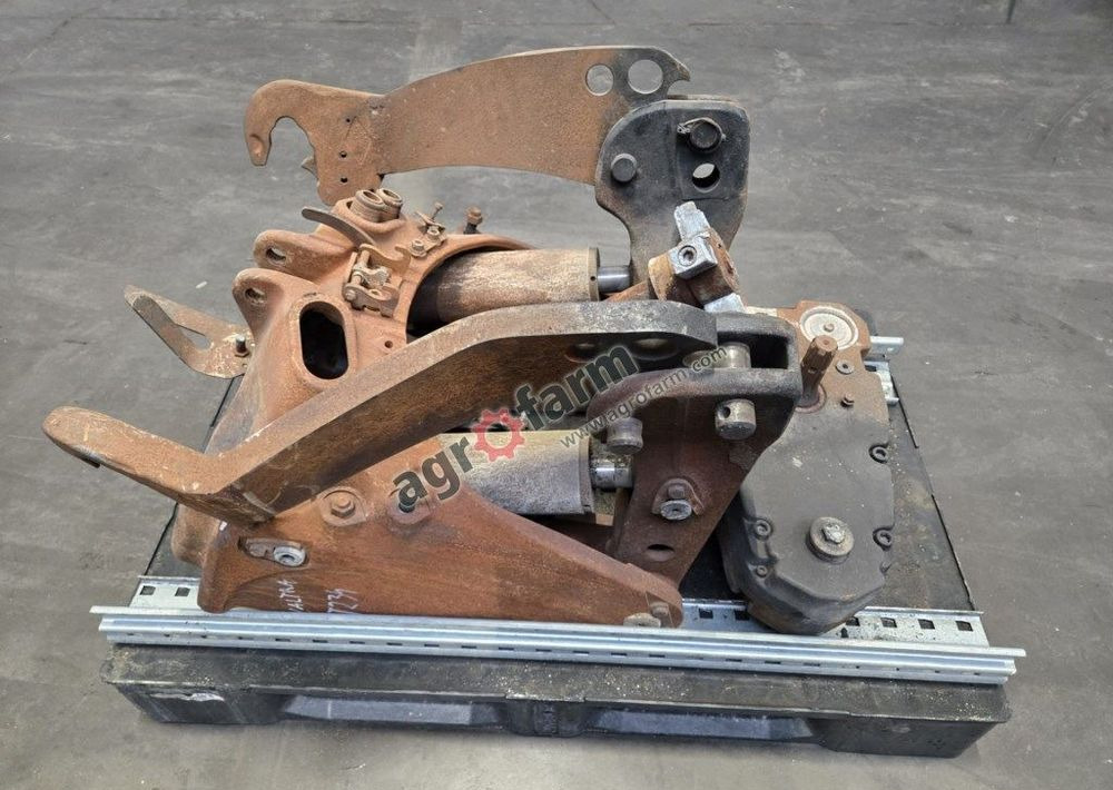TUZ, przedni podnośnik, WOM VALTRA T234 - Quick coupler for Farm tractor: picture 1 TUZ, przedni podnośnik, WOM VALTRA T234 - Quick coupler for Farm tractor: picture 1