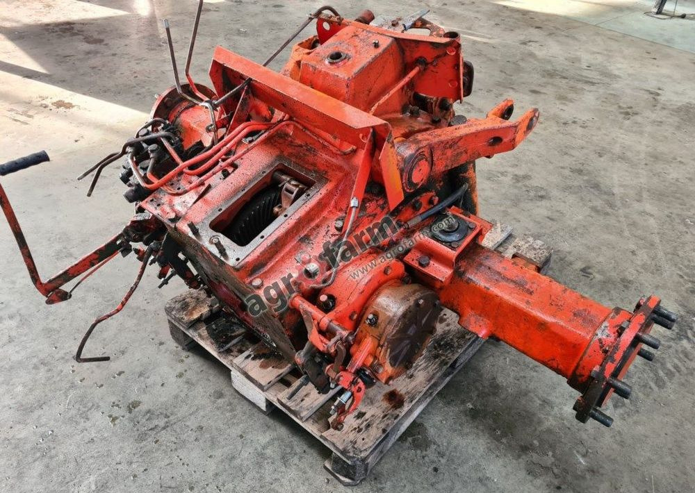 TYLNY MOST RENAULT 1181-4 7700609078 - Rear axle: picture 1 TYLNY MOST RENAULT 1181-4 7700609078 - Rear axle: picture 1