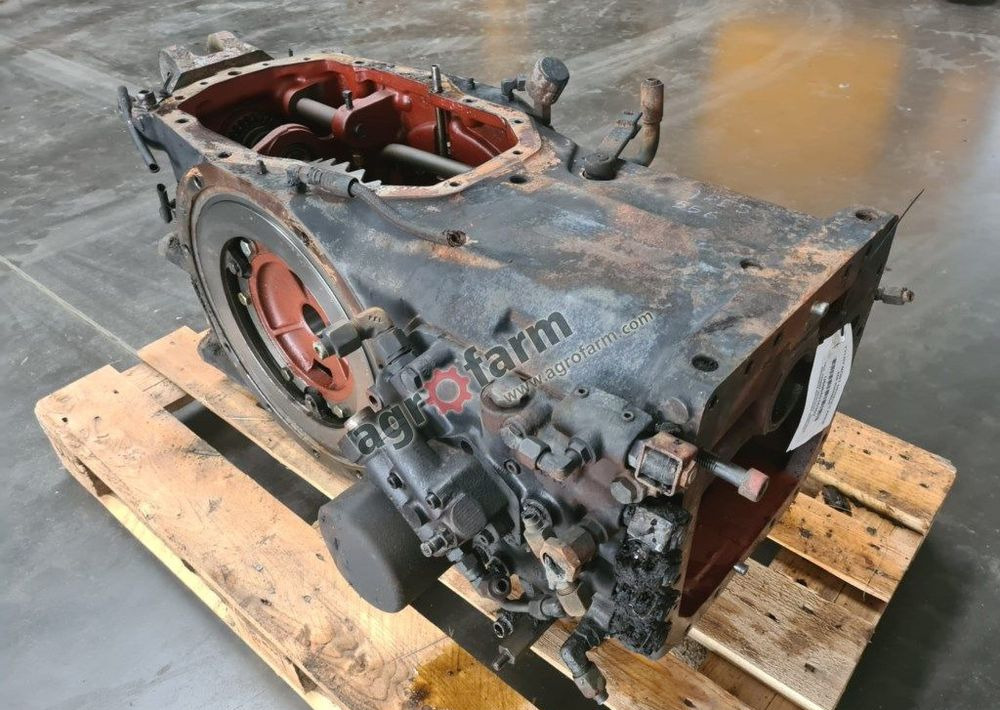 TYLNY MOST RENAULT ARES 556 0300B04 - Rear axle: picture 1 TYLNY MOST RENAULT ARES 556 0300B04 - Rear axle: picture 1