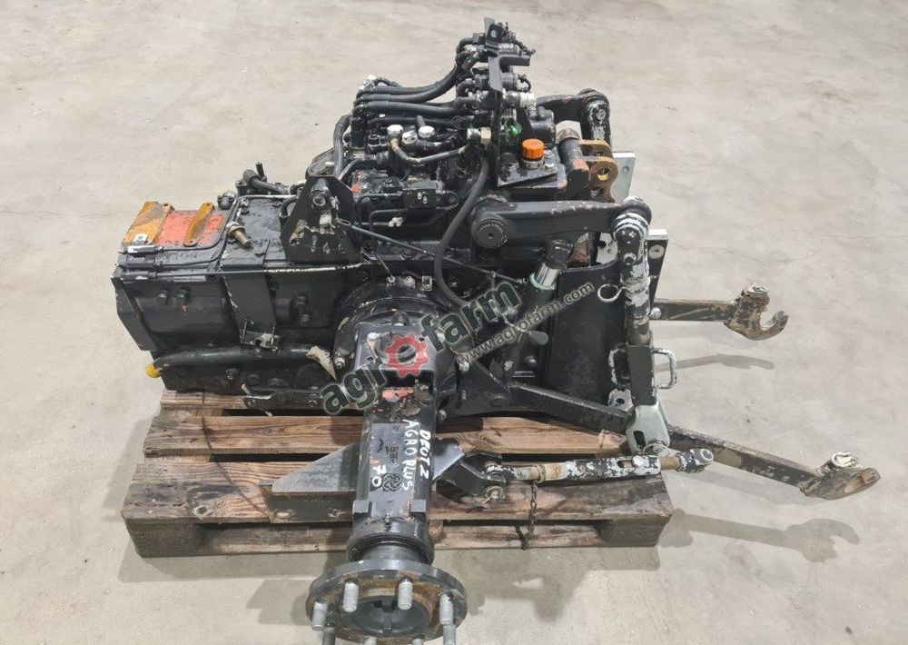 Tylny most Deutz Fahr Agroplus 70 00085461060 - Gearbox: picture 4 Tylny most Deutz Fahr Agroplus 70 00085461060 - Gearbox: picture 4