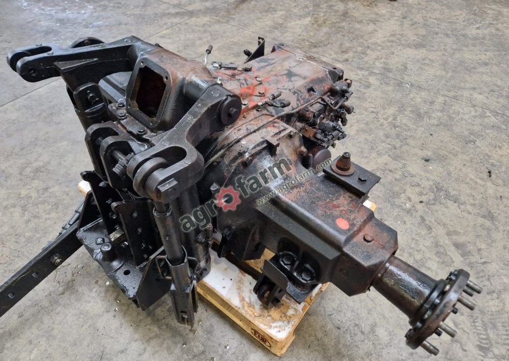 Tylny most Massey Ferguson 6180 - Gearbox: picture 1 Tylny most Massey Ferguson 6180 - Gearbox: picture 1