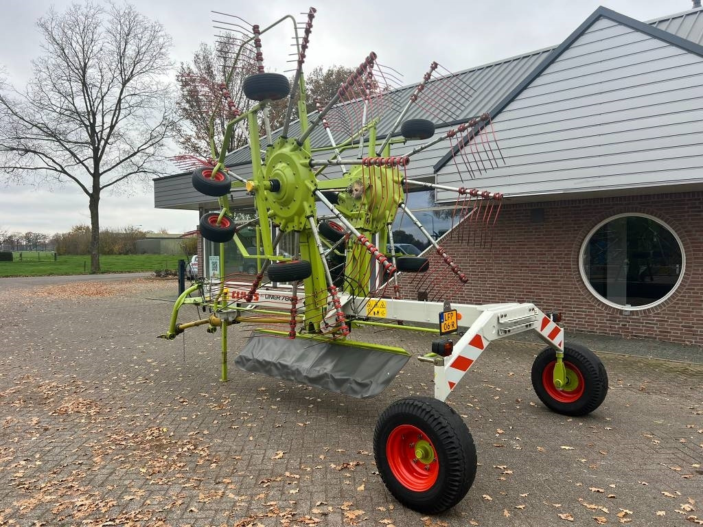 Claas Liner 780 Profil - Tedder/ Rake: picture 3 Claas Liner 780 Profil - Tedder/ Rake: picture 3