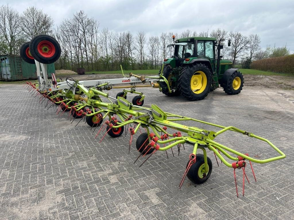 Claas Volto 1320 T - Tedder/ Rake: picture 2 Claas Volto 1320 T - Tedder/ Rake: picture 2