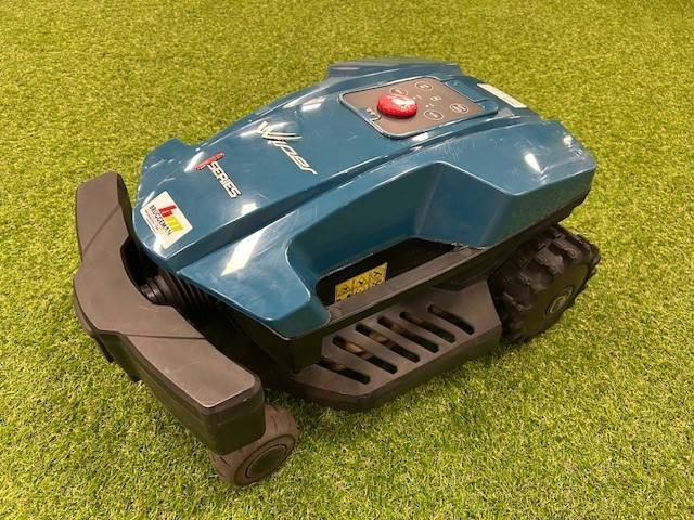WIPER I 180S ROBOTMAAIER - Garden mower: picture 1 WIPER I 180S ROBOTMAAIER - Garden mower: picture 1