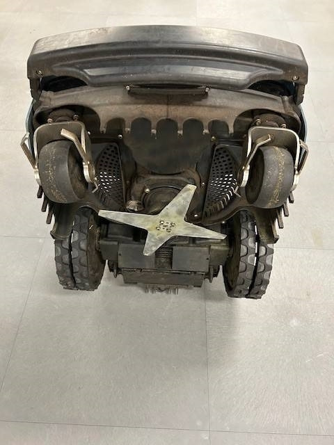 WIPER K MEDIUM ROBOTMAAIER - Garden mower: picture 4 WIPER K MEDIUM ROBOTMAAIER - Garden mower: picture 4