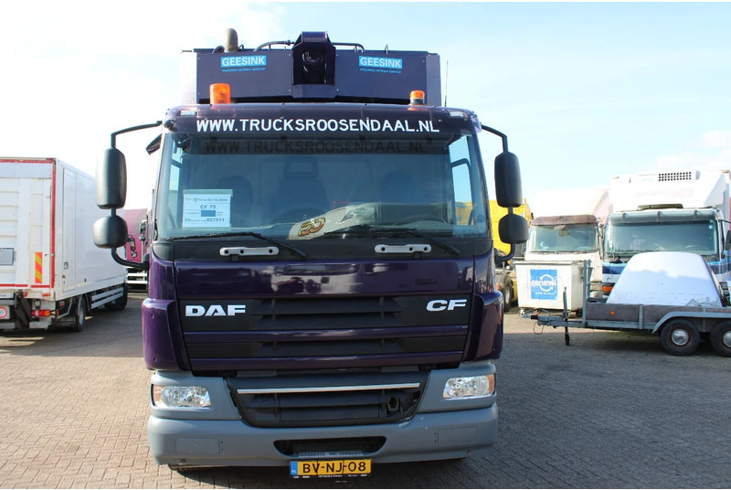 DAF CF 75 .250 + euro 5 + 6X2 - Garbage truck: picture 2 DAF CF 75 .250 + euro 5 + 6X2 - Garbage truck: picture 2