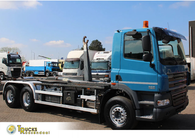 DAF CF 85.410 + euro 5 + 6x4 - Hook lift truck: picture 1 DAF CF 85.410 + euro 5 + 6x4 - Hook lift truck: picture 1