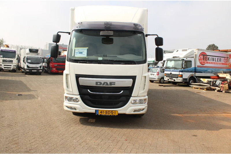 DAF LF 210 + EURO 6 + LIFT - Box truck: picture 2 DAF LF 210 + EURO 6 + LIFT - Box truck: picture 2