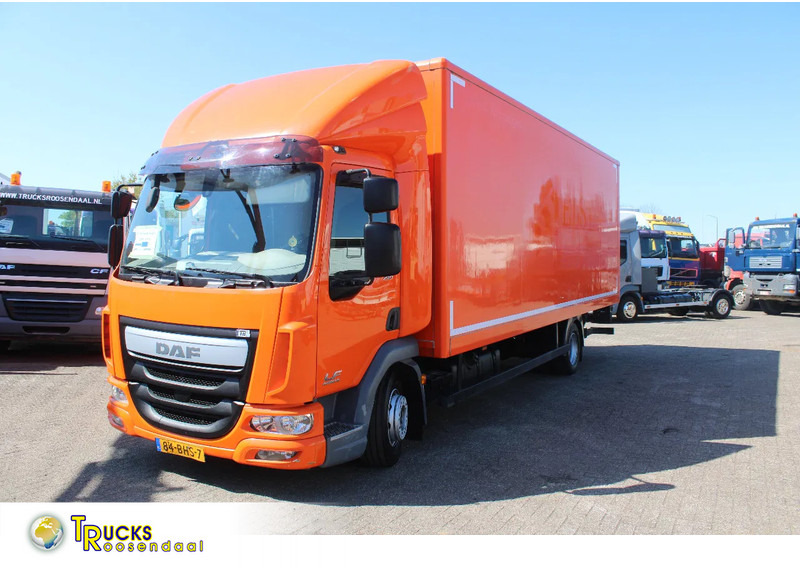 DAF LF 210 + lift + 12t - Box truck: picture 1 DAF LF 210 + lift + 12t - Box truck: picture 1