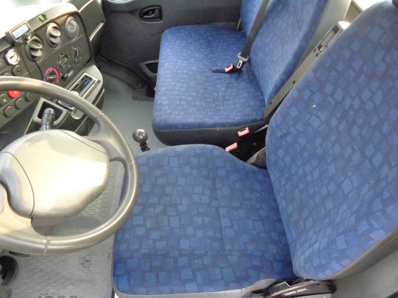 Iveco Daily reserved !!! 40C17 + Manual - Flatbed van: picture 5 Iveco Daily reserved !!! 40C17 + Manual - Flatbed van: picture 5