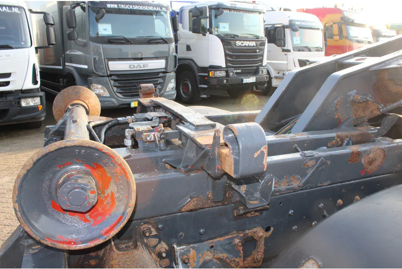 Hook lift truck Iveco Eurocargo 150E18 + manual + 3p: picture 6