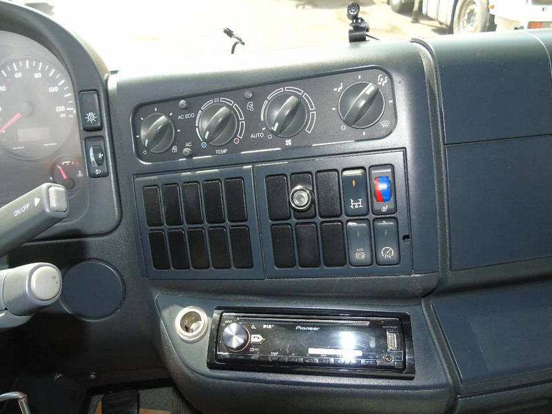 Crane truck MAN TGL 8.180 + PALFINGER + GLASS TRUCK + MANUAL: picture 13