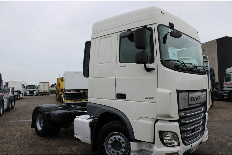 DAF XF 480 + retarder + EURO 6 + adr - Tractor unit: picture 2 DAF XF 480 + retarder + EURO 6 + adr - Tractor unit: picture 2
