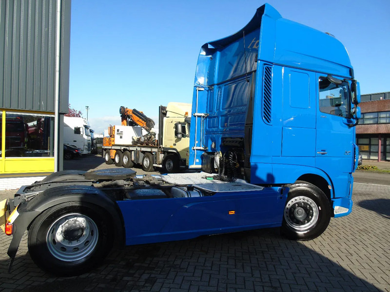 DAF XF 510 + PTO + EURO 6 + SSC + SPOILER - Tractor unit: picture 3 DAF XF 510 + PTO + EURO 6 + SSC + SPOILER - Tractor unit: picture 3