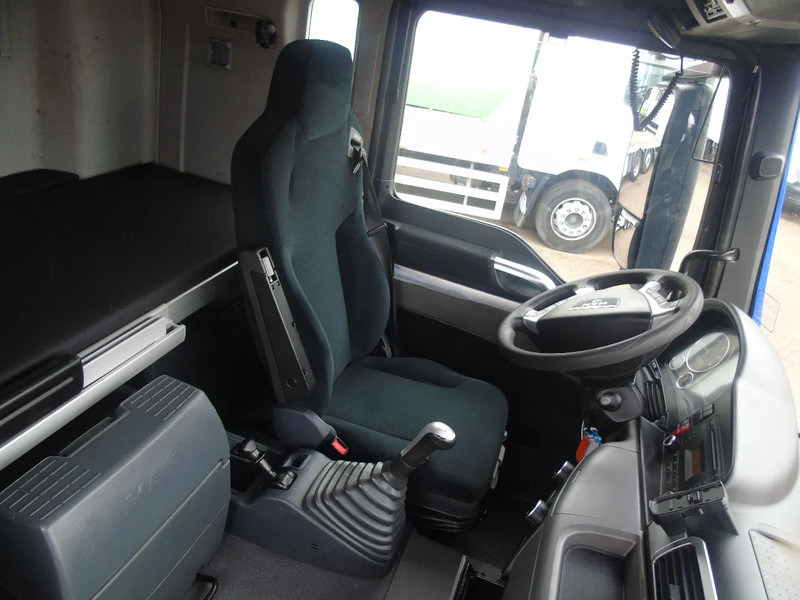 MAN TGS 18.440 + MANUAL + euro 5 + perfect condition - Tractor unit: picture 5 MAN TGS 18.440 + MANUAL + euro 5 + perfect condition - Tractor unit: picture 5