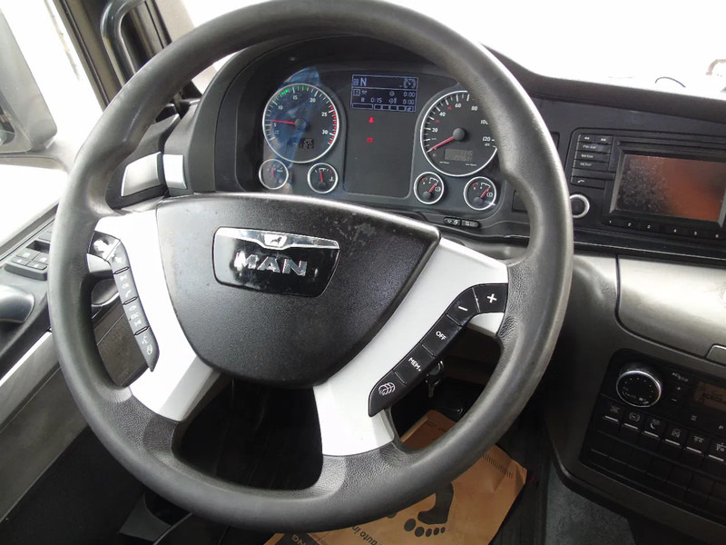 Tractor unit MAN TGX 18.440 + EURO 6 + 6X2: picture 9