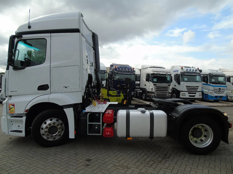 Mercedes-Benz Actros 1843 + RETARDER + EURO 6 + ADR - Tractor unit: picture 5 Mercedes-Benz Actros 1843 + RETARDER + EURO 6 + ADR - Tractor unit: picture 5