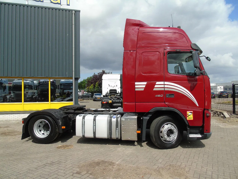 Volvo FH 460 + XL CABINE + EURO 5 + 6x IN STOCK - Tractor unit: picture 3 Volvo FH 460 + XL CABINE + EURO 5 + 6x IN STOCK - Tractor unit: picture 3