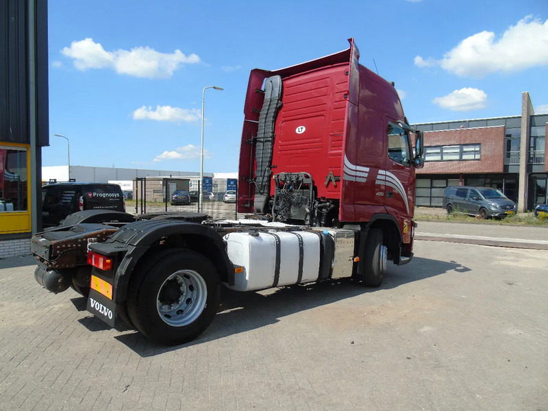 Volvo FH 460 + XL CABINE + MANUAL + EURO 5 + 6x IN STOCK - Tractor unit: picture 2 Volvo FH 460 + XL CABINE + MANUAL + EURO 5 + 6x IN STOCK - Tractor unit: picture 2