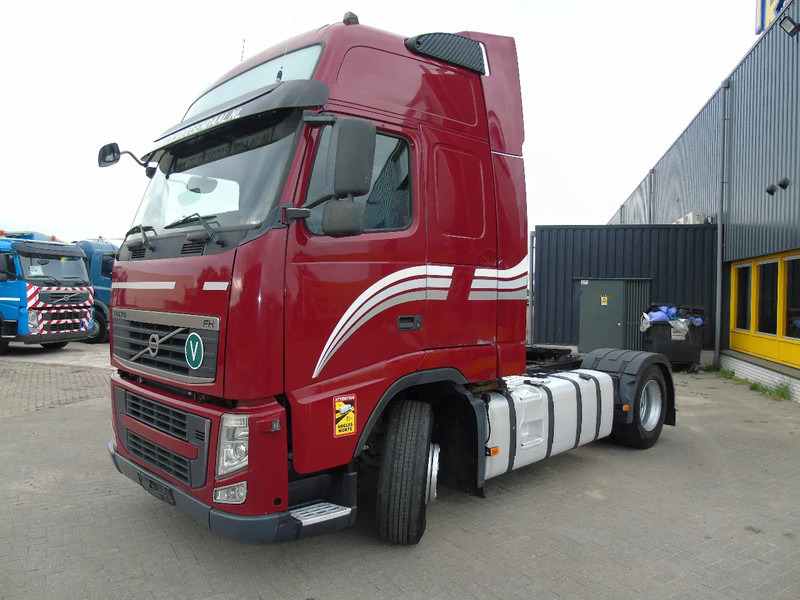 Volvo FH reserved 460 + XL CAB + MANUAL + EURO 5 - Tractor unit: picture 3 Volvo FH reserved 460 + XL CAB + MANUAL + EURO 5 - Tractor unit: picture 3