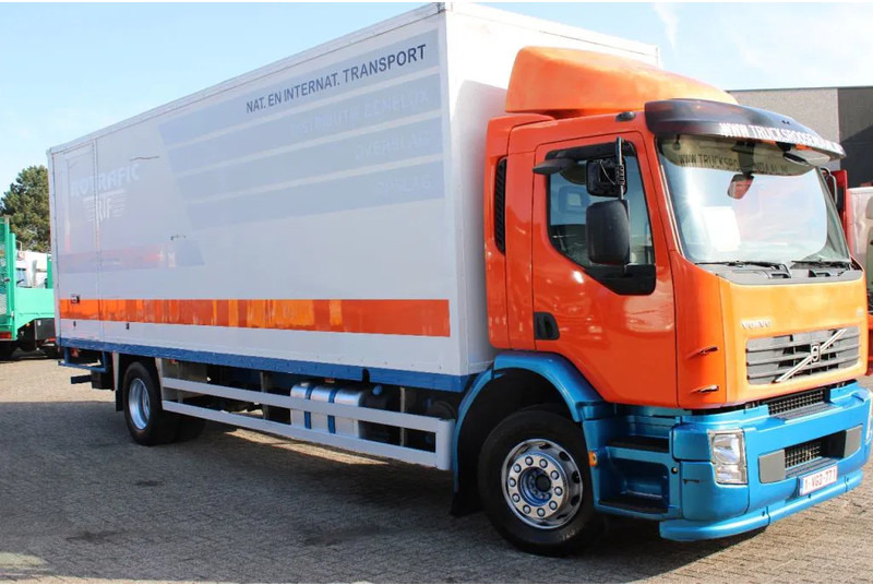 Volvo FE 280 + Euro 5 + Manual + Dhollandia Lift - Box truck: picture 3 Volvo FE 280 + Euro 5 + Manual + Dhollandia Lift - Box truck: picture 3