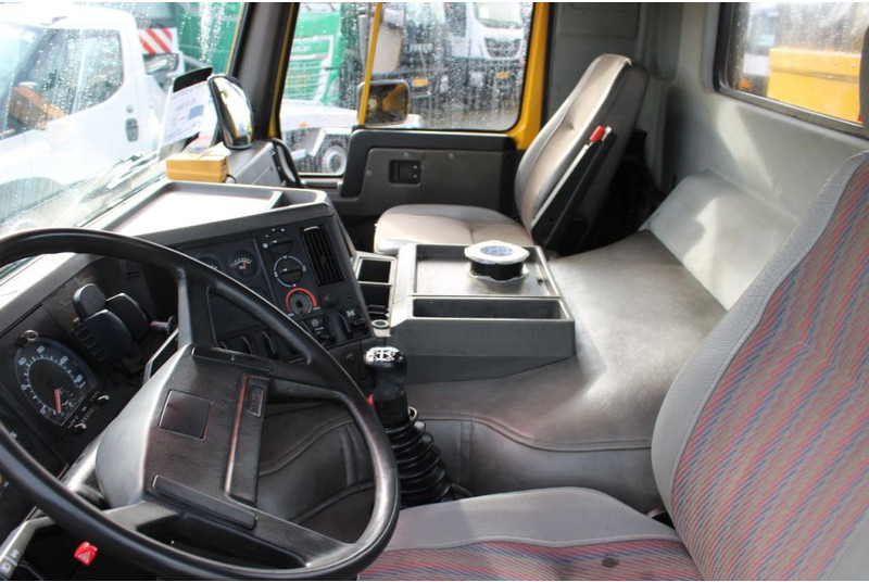 All terrain crane Volvo FL10 8X4 + GROMACH 34 mtr. + EURO 2: picture 13 All terrain crane Volvo FL10 8X4 + GROMACH 34 mtr. + EURO 2: picture 13