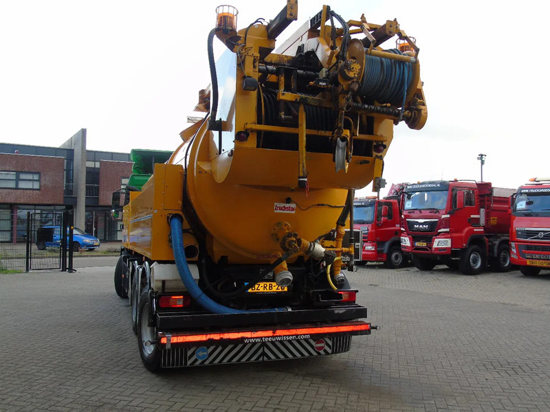 Volvo FMX 420 + 15.000L + HIGH PRESSURE PUMP + URACA + 6X4 + EURO 5 - Vacuum truck: picture 5 Volvo FMX 420 + 15.000L + HIGH PRESSURE PUMP + URACA + 6X4 + EURO 5 - Vacuum truck: picture 5