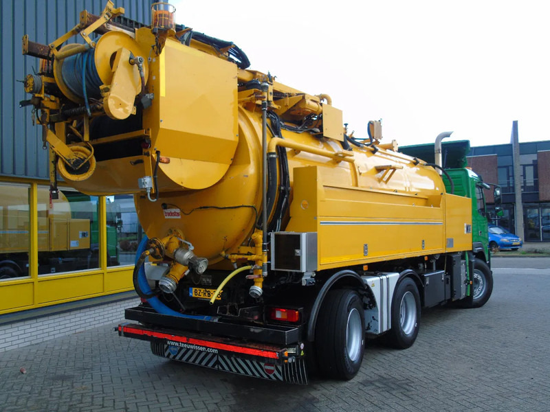 Volvo FMX 420 + 15.000L + URACA + 6X4 + EURO 5 - Vacuum truck: picture 4 Volvo FMX 420 + 15.000L + URACA + 6X4 + EURO 5 - Vacuum truck: picture 4