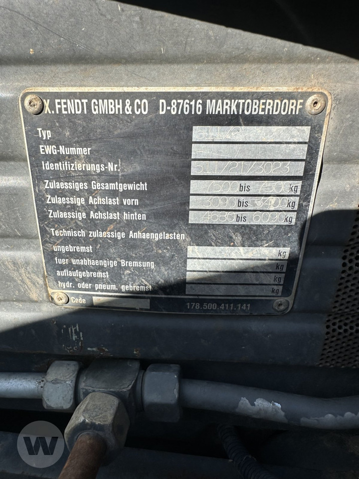 Fendt Favorit 511 C - Farm tractor: picture 2 Fendt Favorit 511 C - Farm tractor: picture 2