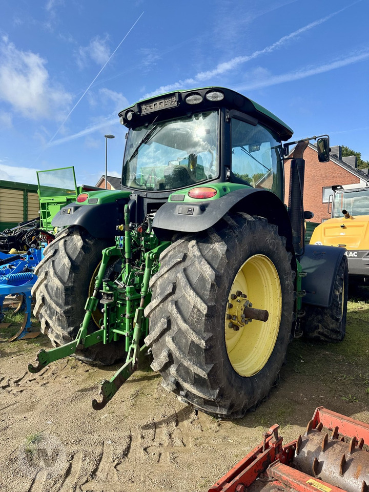 John Deere 6170R - Farm tractor: picture 5 John Deere 6170R - Farm tractor: picture 5