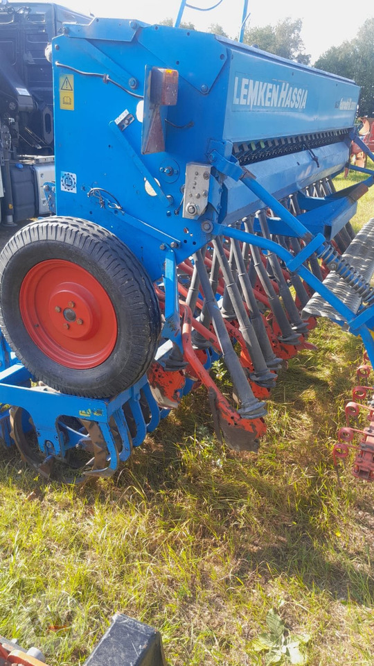 Lemken Eurodrill 300 - Seed drill: picture 4 Lemken Eurodrill 300 - Seed drill: picture 4