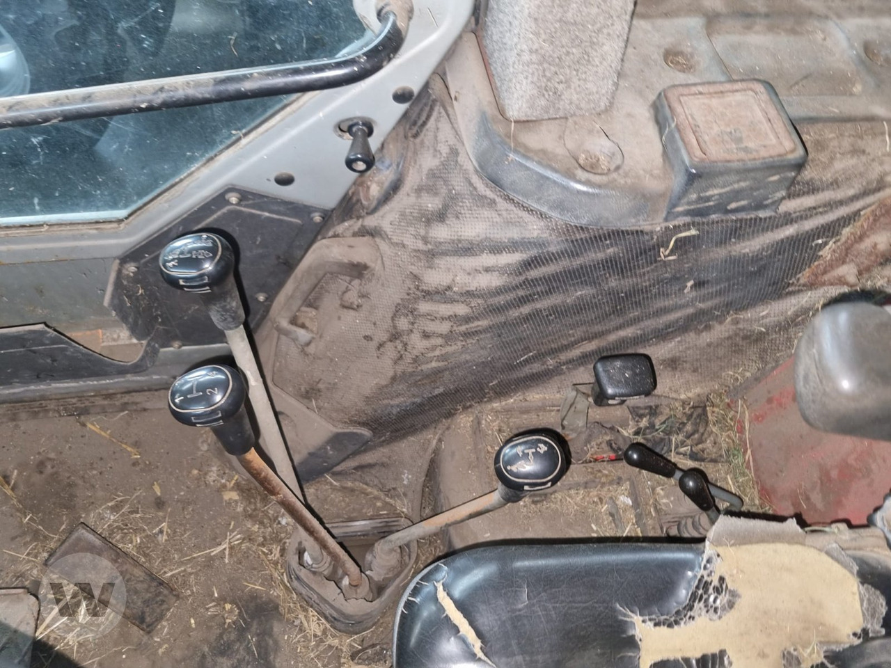 Massey Ferguson 397 - Farm tractor: picture 4 Massey Ferguson 397 - Farm tractor: picture 4