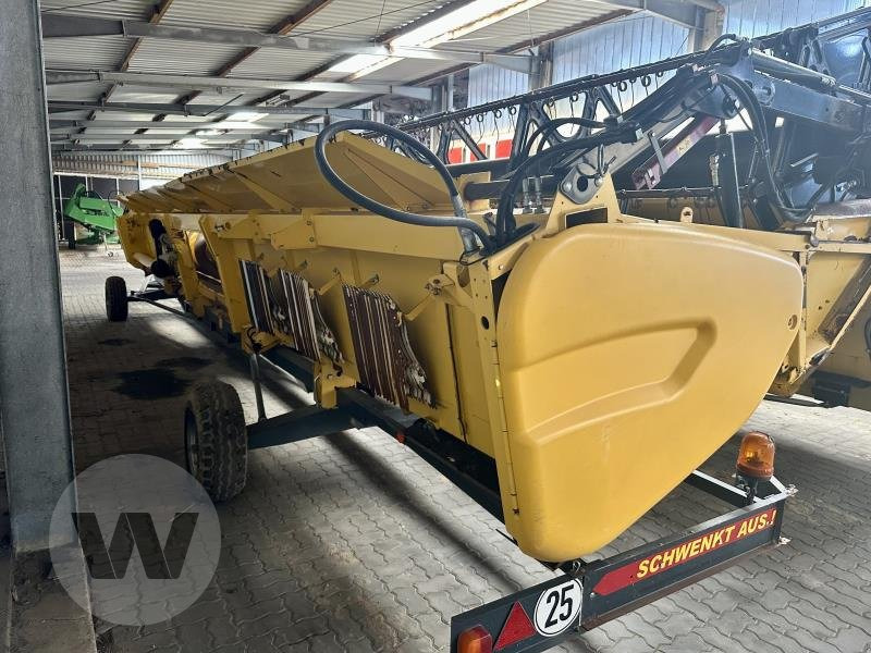 New Holland VARIFEED 35V - Grain header: picture 3 New Holland VARIFEED 35V - Grain header: picture 3