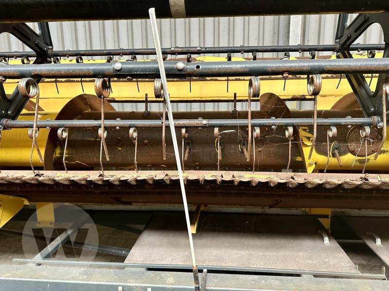 New Holland VARIFEED 35V - Grain header: picture 5 New Holland VARIFEED 35V - Grain header: picture 5