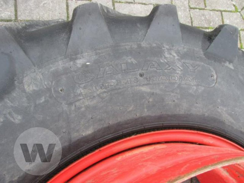 ZW-Radsatz 18.4 R 34 - Wheel and tire package: picture 3 ZW-Radsatz 18.4 R 34 - Wheel and tire package: picture 3