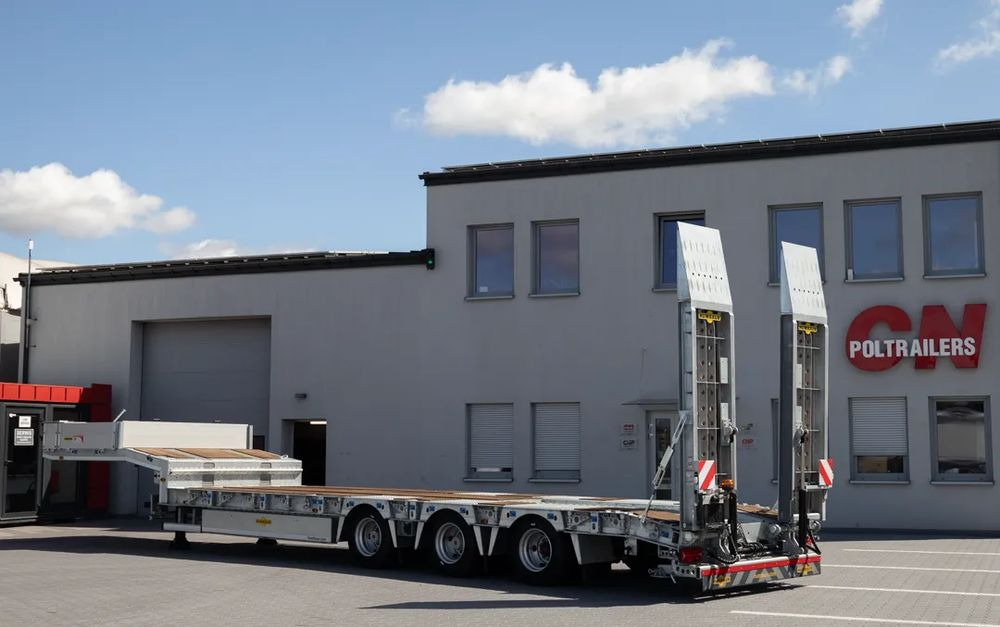 Humbaur HTS30K Naczepa niskopodwoziowa // 3. osiowa // ocynkowana rama // rampy hydrauliczne 1. i 2. częściowe - Low loader semi-trailer: picture 3 Humbaur HTS30K Naczepa niskopodwoziowa // 3. osiowa // ocynkowana rama // rampy hydrauliczne 1. i 2. częściowe - Low loader semi-trailer: picture 3