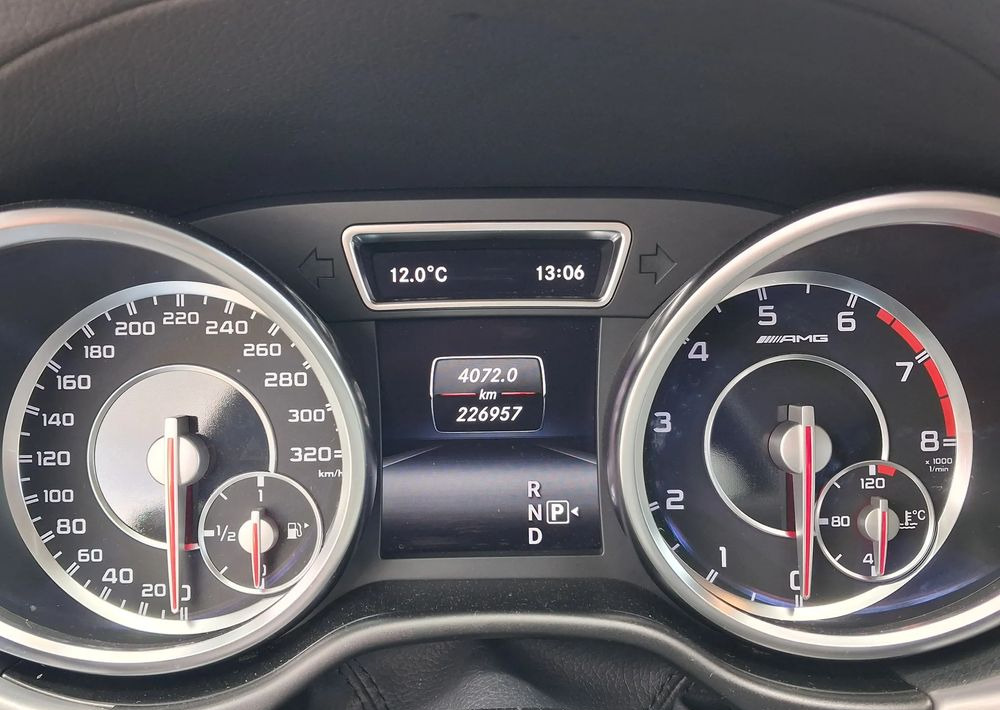 Mercedes-Benz ML 63 AMG 4Matic AMG SPEEDSHIFT 7G-TRONIC - SUV: picture 5 Mercedes-Benz ML 63 AMG 4Matic AMG SPEEDSHIFT 7G-TRONIC - SUV: picture 5