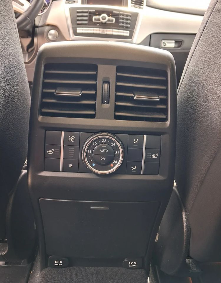 Mercedes-Benz ML 63 AMG 4Matic AMG SPEEDSHIFT 7G-TRONIC - SUV: picture 4 Mercedes-Benz ML 63 AMG 4Matic AMG SPEEDSHIFT 7G-TRONIC - SUV: picture 4