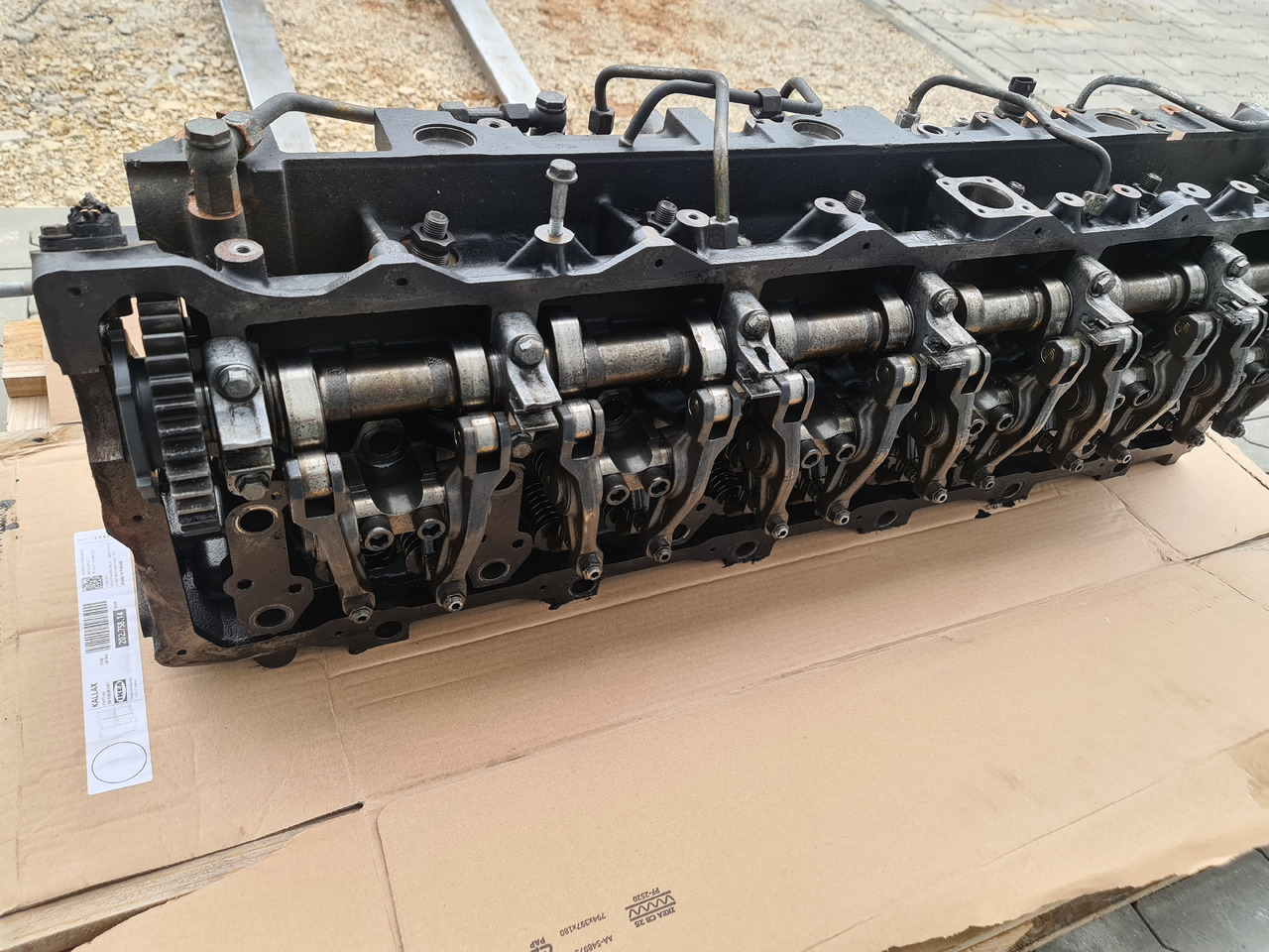MAN TGX TGA / CYLINDER HEAD / D20 ENGINE / EURO 3 4 5 / WORLDWIDE DELIVERY - Cylinder head: picture 5 MAN TGX TGA / CYLINDER HEAD / D20 ENGINE / EURO 3 4 5 / WORLDWIDE DELIVERY - Cylinder head: picture 5