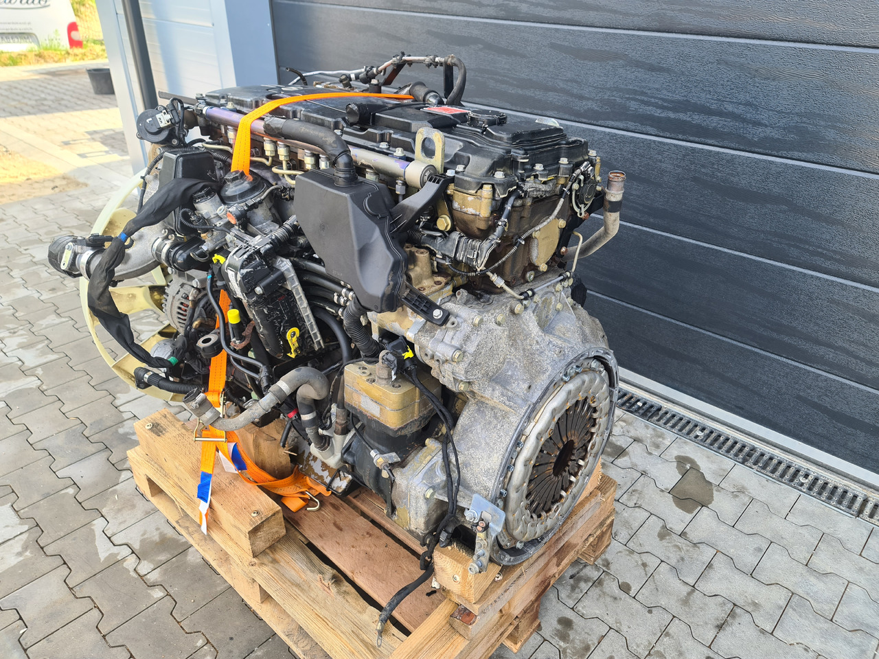 MERCEDES ATEGO ANTOS CLASS ROAP MAUS / ENGINE COMPLETE / OM936LA / EURO 6 / WORLDWIDE DELIVERY - Engine: picture 3 MERCEDES ATEGO ANTOS CLASS ROAP MAUS / ENGINE COMPLETE / OM936LA / EURO 6 / WORLDWIDE DELIVERY - Engine: picture 3
