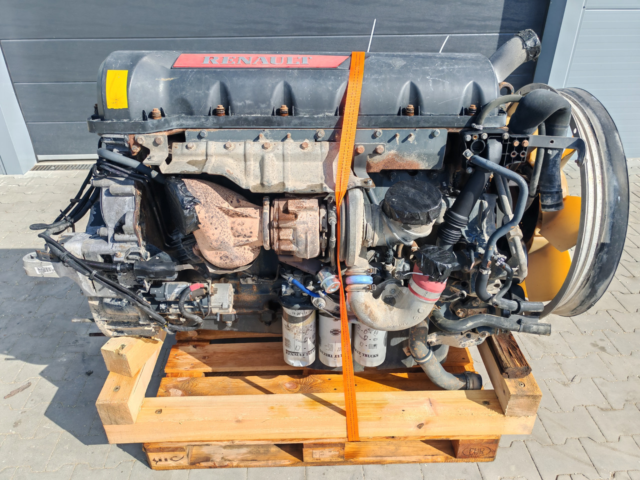 RENAULT PREMIUM DXI / ENGINE / DXI11 450 410 HP / EURO 5 / WORLDWIDE DELIVERY - Engine: picture 1 RENAULT PREMIUM DXI / ENGINE / DXI11 450 410 HP / EURO 5 / WORLDWIDE DELIVERY - Engine: picture 1